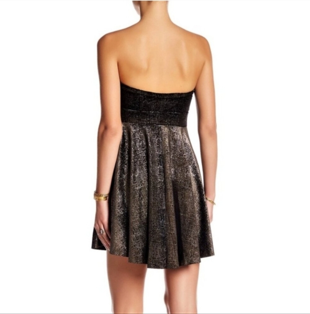 Free People Velvet Strapless Dress Size XS - Picture 2 of 7